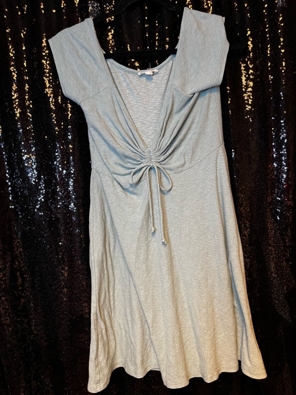 Short Sleeve Twist Front V-Neck Dress: "Women's Twist Front V Neck Dress Short